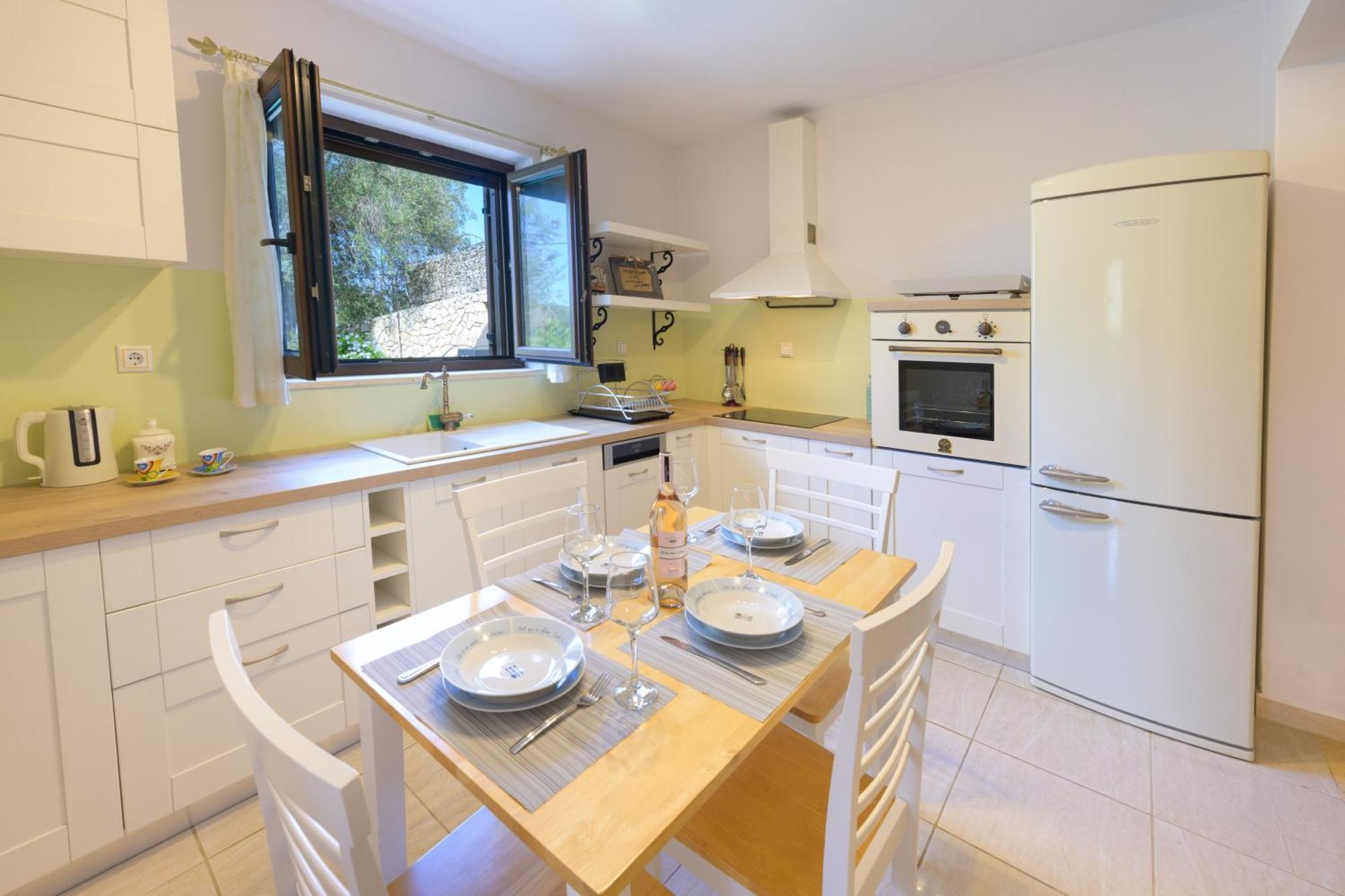 Villa Bougarini Haven Family Villa Rock Pool Oasis Ieromonachos Екстериор снимка